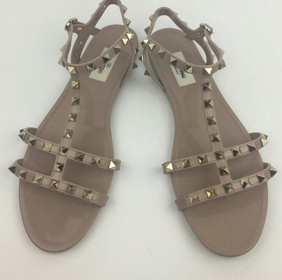 Valentino Garavani Shoes - VALENTINO GARAVANI Rockstud Sandal sz 40